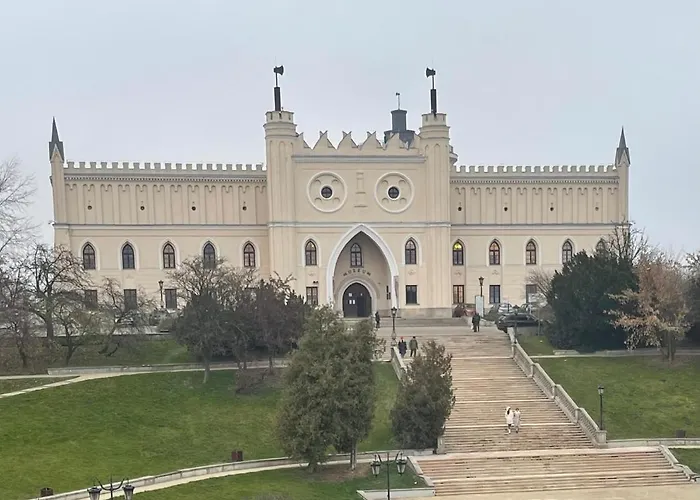 Lubelski Zamkowy Апартаменты Люблин